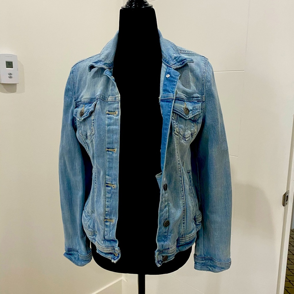 Reitmans women’s jean jacket